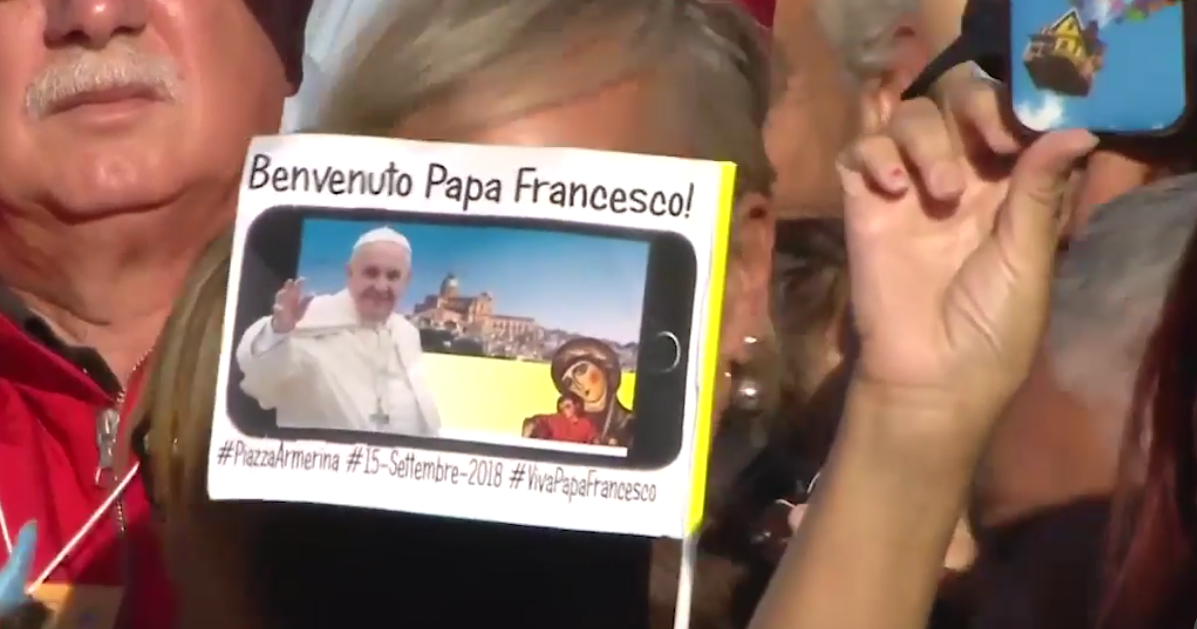 Paus Franciscus was zaterdag op bezoek in het Siciliaanse Palermo © VaticanMedia Paus Franciscus was zaterdag op bezoek in het Siciliaanse Palermo © VaticanMedia