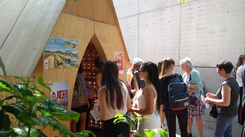 Pop-up kapel @ Inspirelli Turnhout Pop-up kapel @ Inspirelli Turnhout