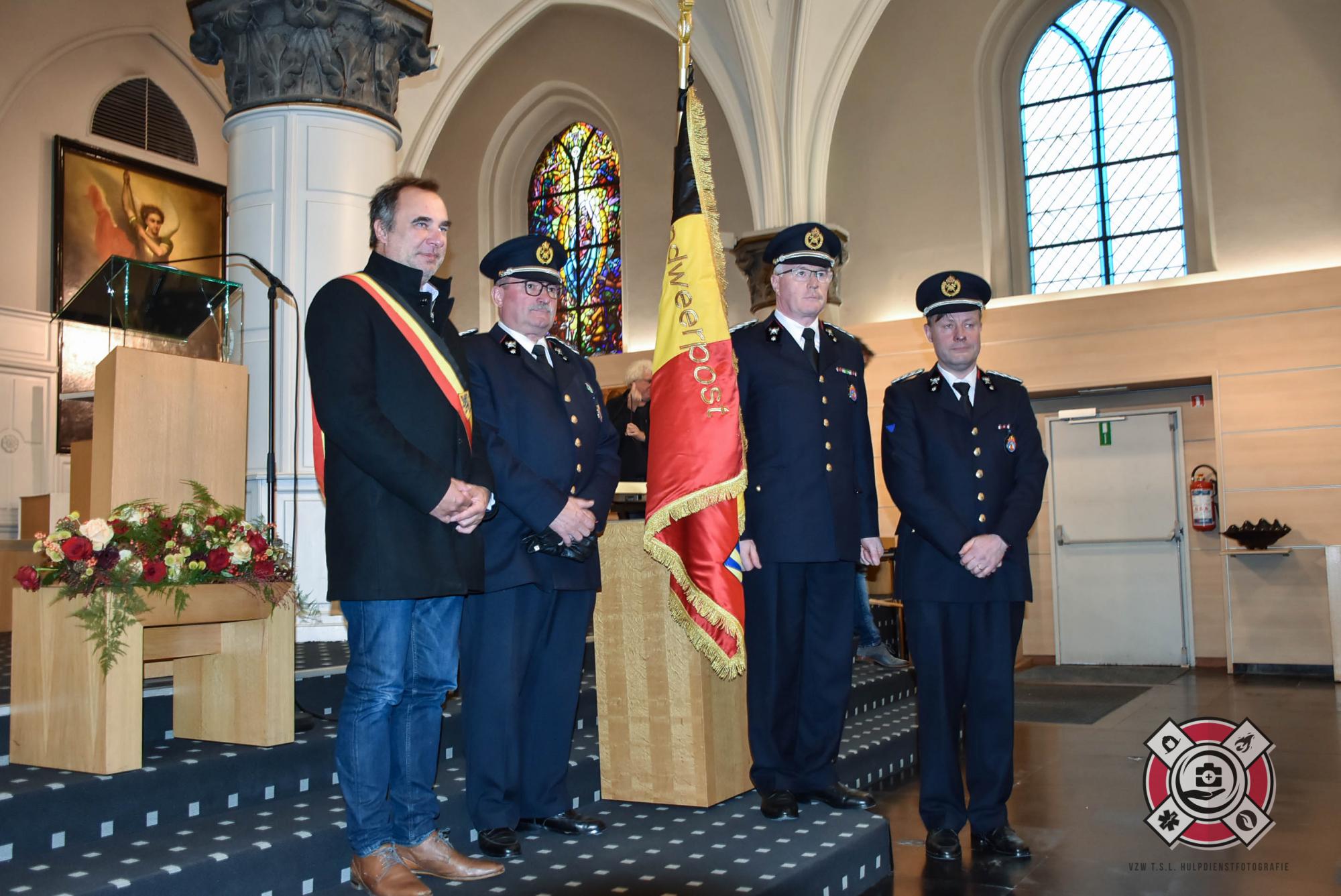 Levens riskeren om levens te redden Levens riskeren om levens te redden