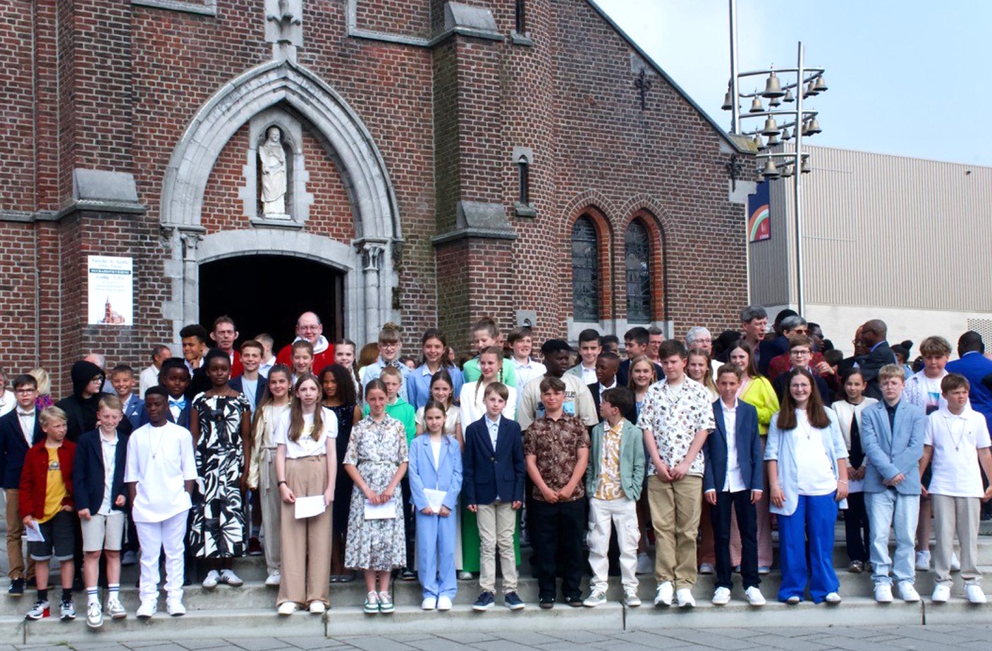 Vormelingen vieren feest in Sint Agatha