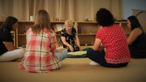 Godly Play met volwassenen © Godly Play Foundation Godly Play met volwassenen © Godly Play Foundation