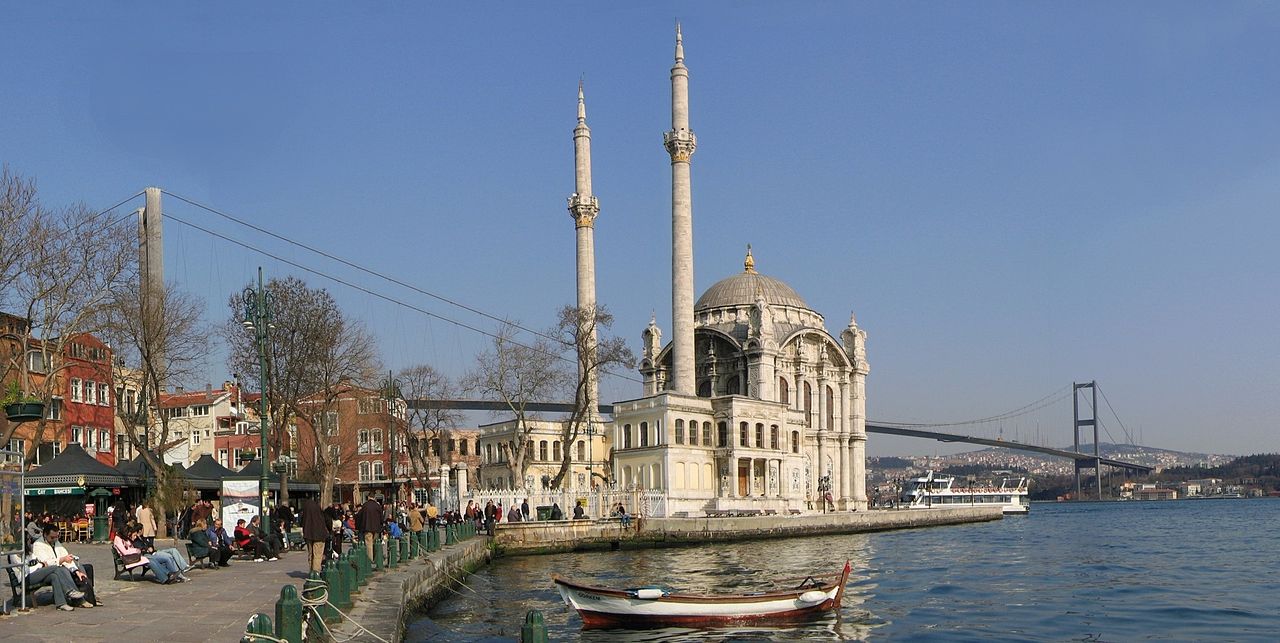 Istanbul © Wikipedia Istanbul © Wikipedia