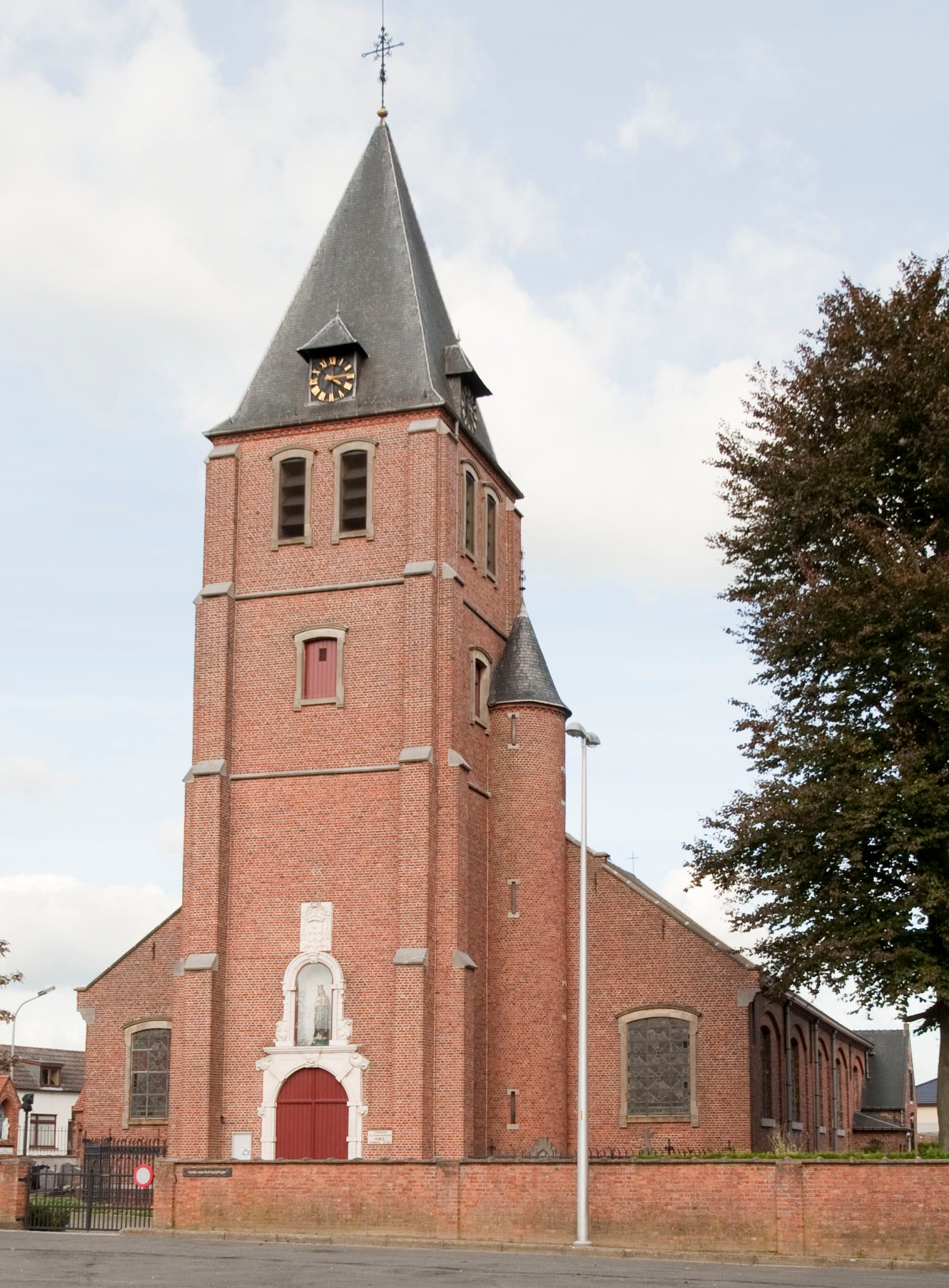 Onze-Lieve-Vrouw Geboortekerk Wachtebeke-Overslag Onze-Lieve-Vrouw Geboortekerk Wachtebeke-Overslag