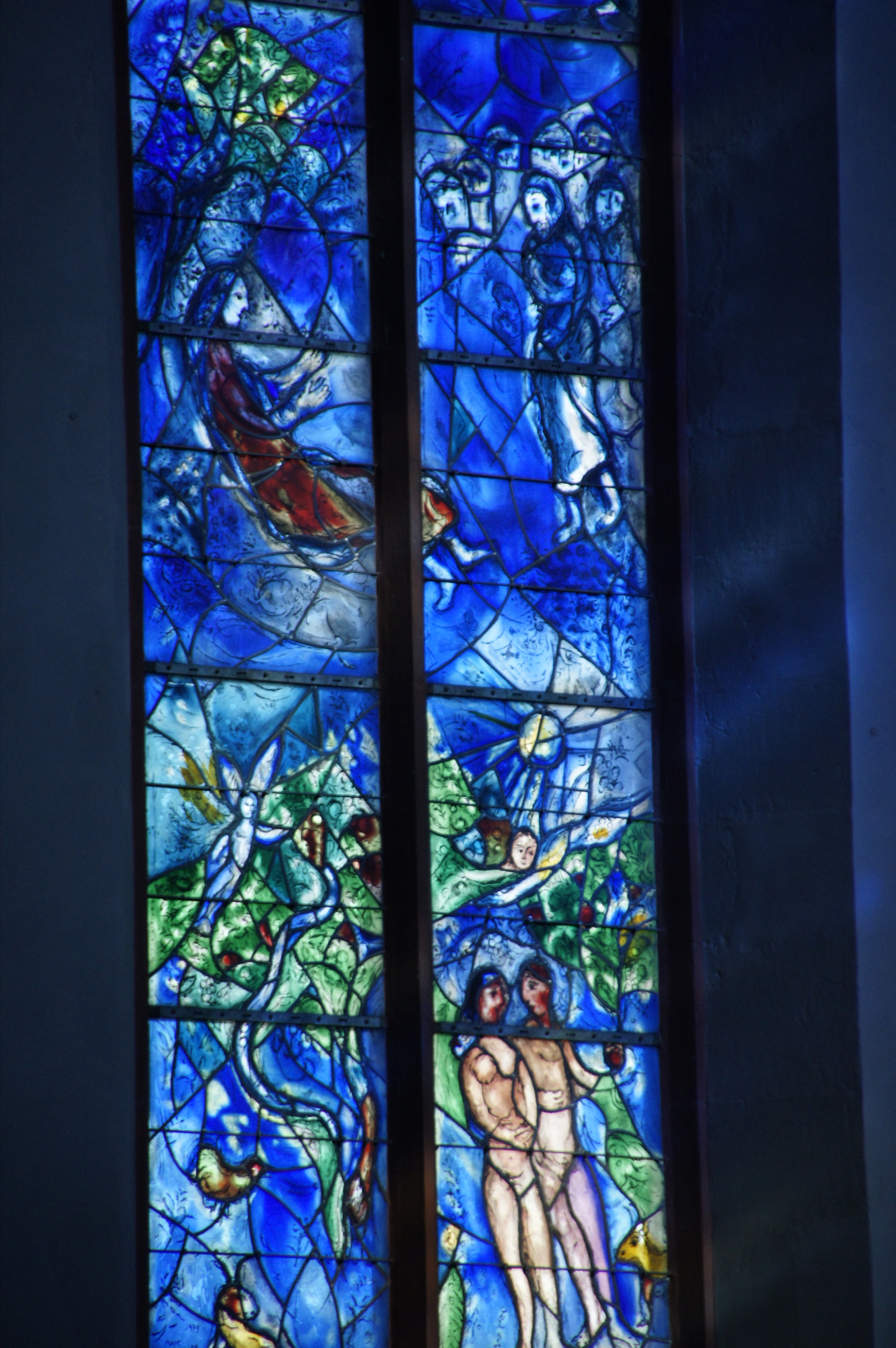 'Vredesraam' door Marc Chagall in de Sint-Stefanuskerk in Mainz. © Polybert49, Flickr CC 'Vredesraam' door Marc Chagall in de Sint-Stefanuskerk in Mainz. © Polybert49, Flickr CC