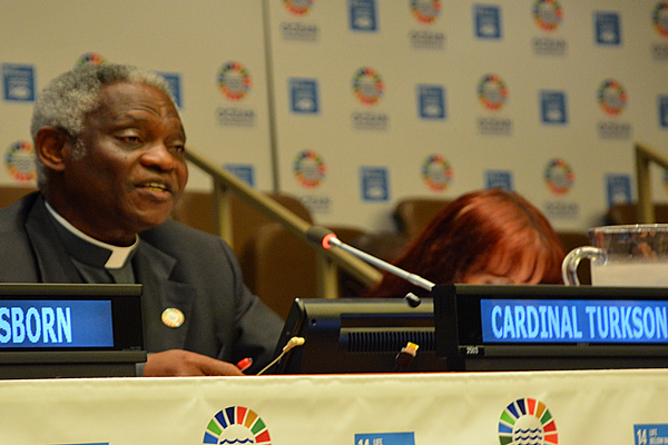 Kardinaal Peter Turkson © Holy See Mission at the United Nations Kardinaal Peter Turkson © Holy See Mission at the United Nations
