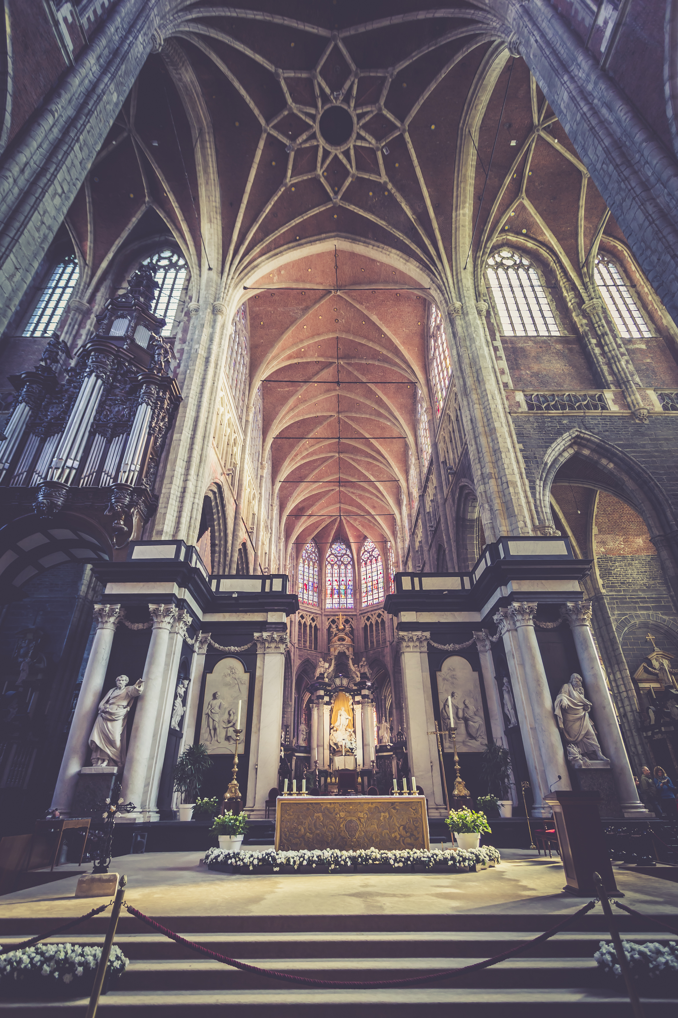 Altaar Sint-Baafskathedraal © Bisdom Gent, foto: Daina De Saedeleer Altaar Sint-Baafskathedraal © Bisdom Gent, foto: Daina De Saedeleer
