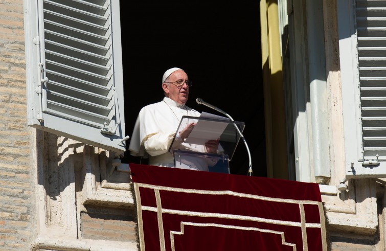 Het angelusgebed met paus Franciscus © SIR Het angelusgebed met paus Franciscus © SIR