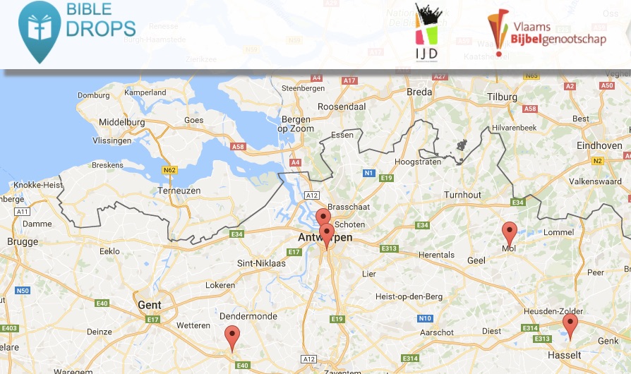 Schermafbeelding van de website en app 'Bible Drops'. Schermafbeelding van de website en app 'Bible Drops'.
