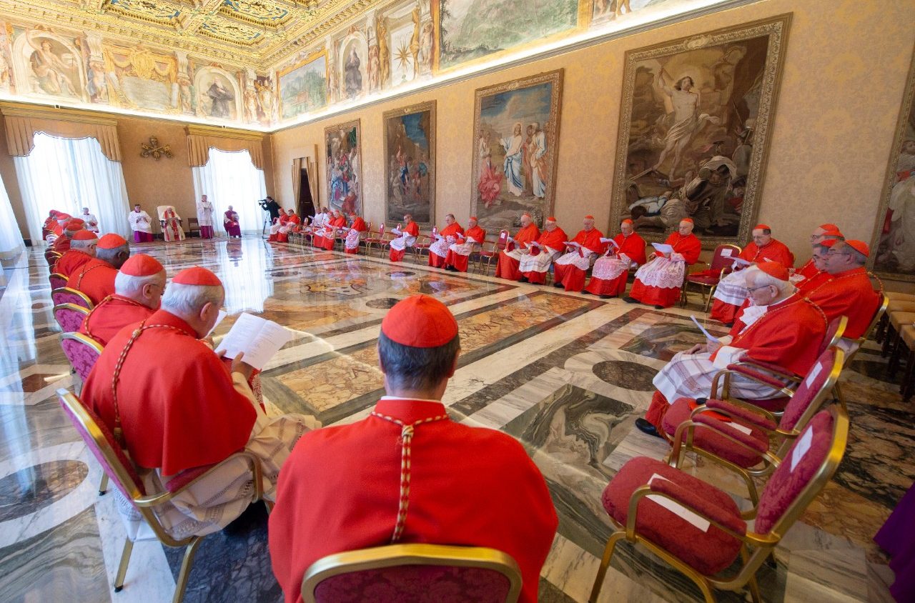 Paus Franciscus riep vanmorgen een gewoon openbaar consistorie bijeen om de heiligverklaring van Nunzio Sulprizio aan te kondigen © VaticanNews Paus Franciscus riep vanmorgen een gewoon openbaar consistorie bijeen om de heiligverklaring van Nunzio Sulprizio aan te kondigen © VaticanNews