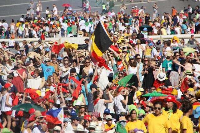 Misdienaars uit heel Europa ontmoeten elkaar deze zomer op bedevaart in Rome. © IJD, Jongerenpastoraal Vlaanderen Misdienaars uit heel Europa ontmoeten elkaar deze zomer op bedevaart in Rome. © IJD, Jongerenpastoraal Vlaanderen