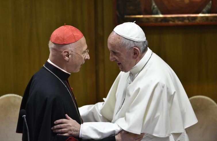 Paus Franciscus met kardinaal Bagnasco © SIR Paus Franciscus met kardinaal Bagnasco © SIR