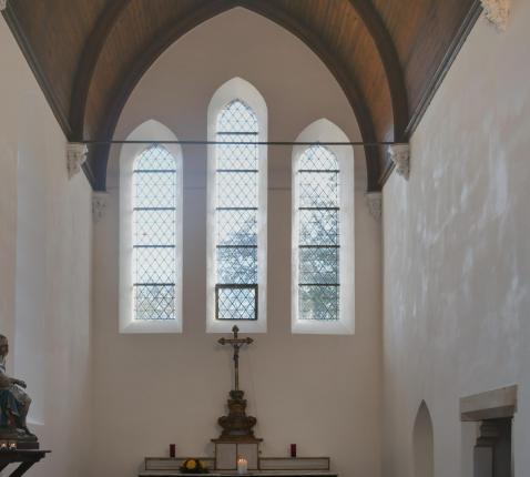 De muren van de kapel na de restauratie © Michiel Van Mulders