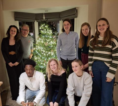 Alpha Youth biedt jongeren een plek om te praten over diepere levensvragen © Tim Van Nieuwenhove