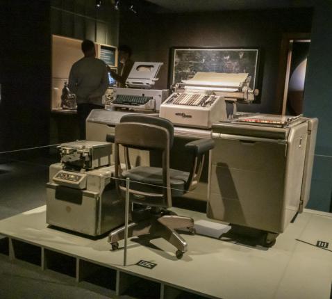 De Burroughs E101, de computer die Georges Lemaître in 1958 kocht voor zijn wiskundige berekeningen.  © Luk Vanmaercke