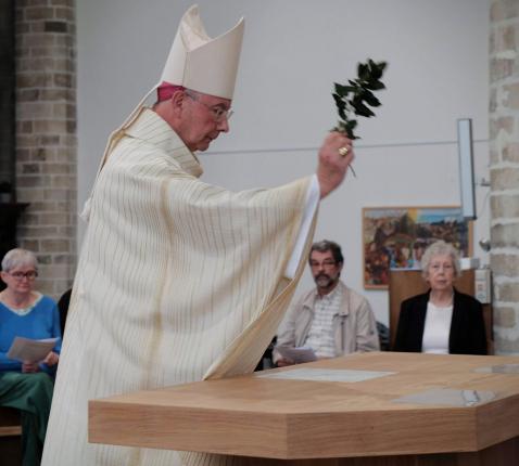 Altaarzegening in Sint-Geertrui © Pastorale zone Leuven aan de Dijle