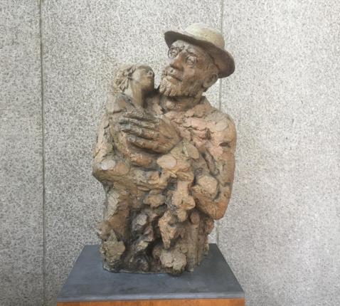 Beeld van Damiaan in de Damiaankerk te Wilrijk © K Huybrechts