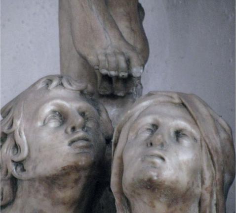 Wie opkijkt naar het kruis zal gered worden © Tillmann, Image