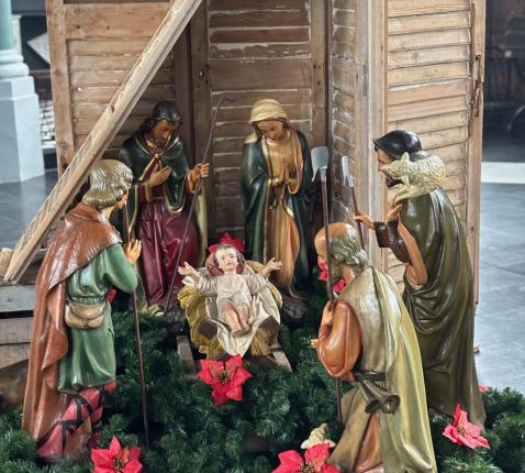 de kerststal in de Sint-Lambertuskerk 