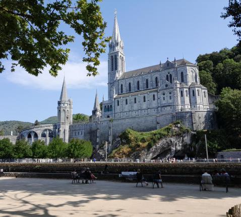 Tony Poorters naar Lourdes 