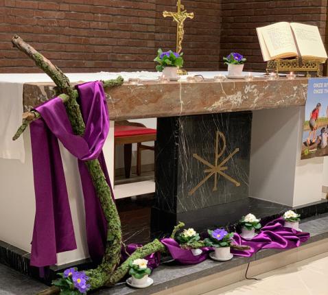 Aswoensdag OLV-Neder © H Mouchaers