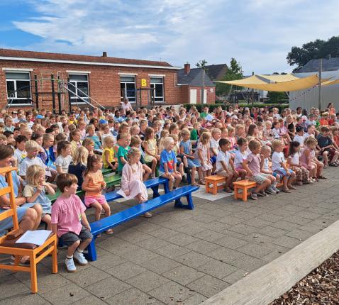 Dromen van vakantie © de parel parochie lichtaart