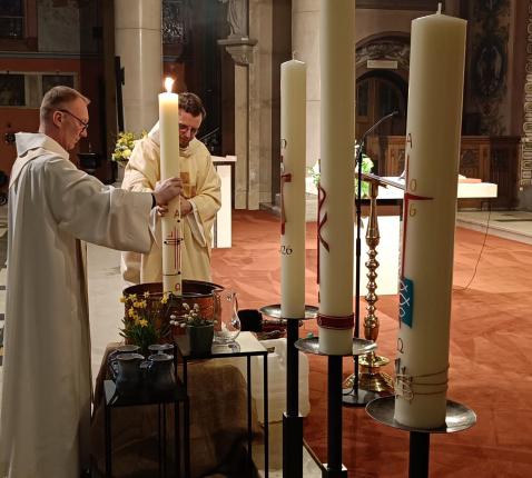 Paaswake © Luc Vanden Bogaerde