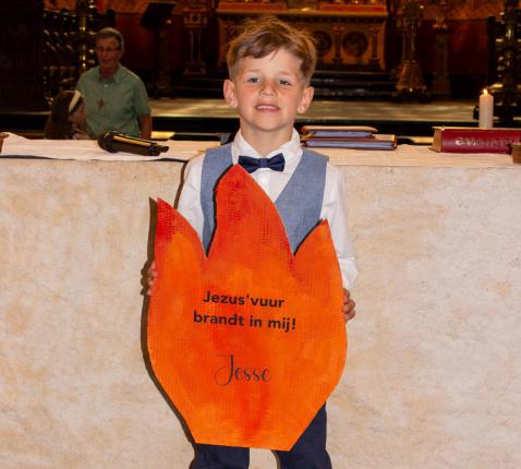 Eerste communie Jesse © H.Claraparochie