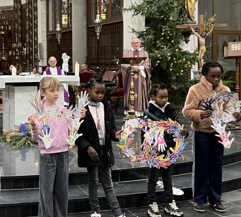 De Klimop: viering en kunstwerk-9 