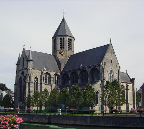 Onze-Lieve-Vrouw geboortekerk van Pamele 