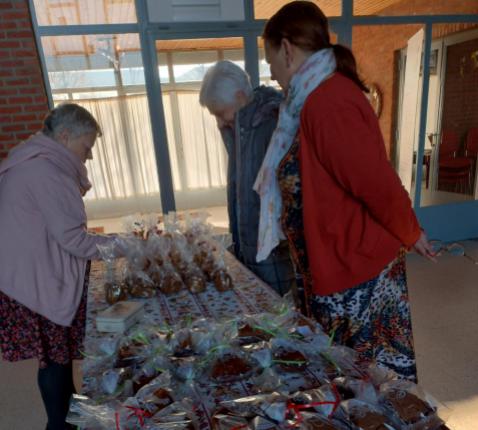 Koekjes- en Cakeverkoop 2025 