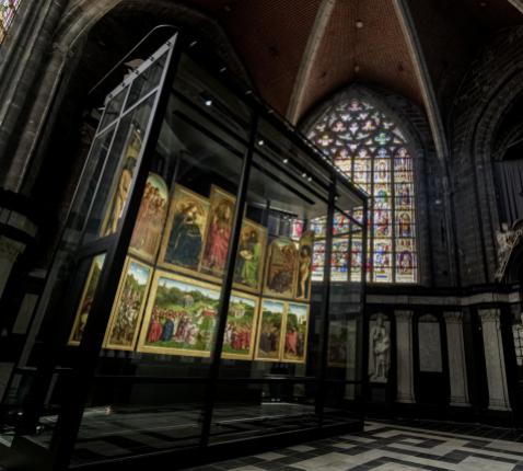 Het retabel in de Sacramentskapel © Sint-Baafskathedraal - www.artinflanders.be, foto: Cedric Verhelst