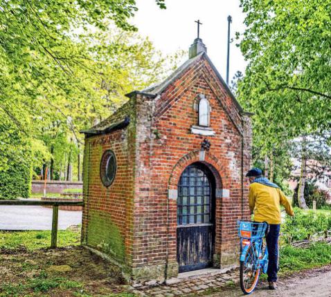 De kapellen op de Kruisberg in Herentals vertellen een verhaal van eeuwen.  © Jozua De Smet