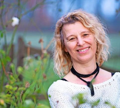 Sabien Hons: „Onderweg met psychisch gekwetste mensen brandt mijn hart in het bijzonder.”  ©  Jurgen Doom