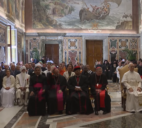 verschillende religieuze tradities samen 