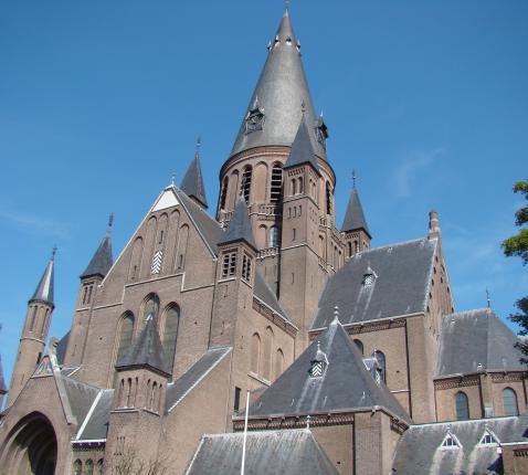Sint-Gummaruskerk Steenbergen 