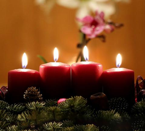 Advent © Franz W. via Pixabay