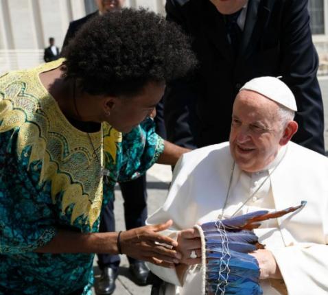 Paus Franciscus tijdens de audiëntie van woensdag 24 mei © Vatican Media