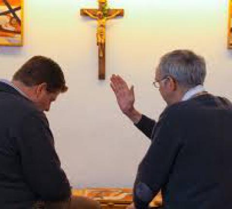 Biechtgelegenheid © pastorale zone Emmaus