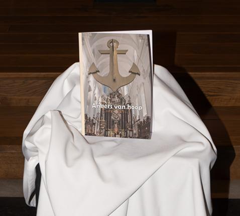 Lancering gedichtenboekje "Ankers van hoop" - Sint-Corneliusparochie Ninove - 23 oktober 2025 © Guido De Troeyer