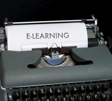 Online kan je ook veel leren © pixabay