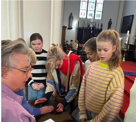 Vormelingen en Broederlijk Delen © Lichtaart Onze-Lieve-Vrouw