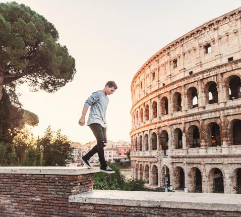 Op verkenning in Rome. © Joshua Earle / Unsplash