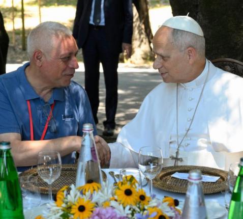 Paus lunch met mensen in armoede © Vatican Media