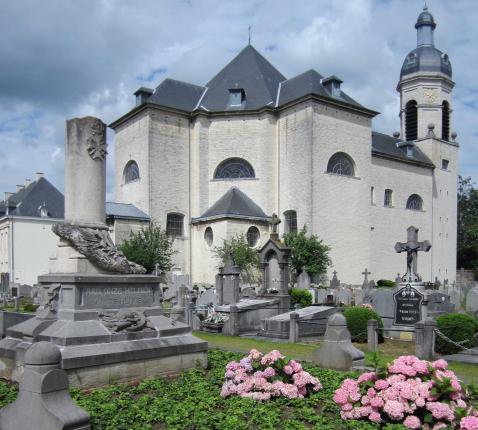 kerk en oud kerkhof © Denise Dictus