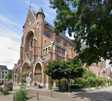 Vergroening en verduurzaming in en rond Sint Amanduskerk Antwerpen  © rr