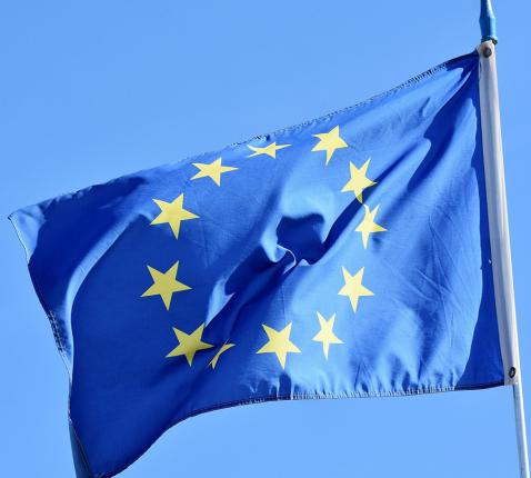 De 12 gouden sterren op de vlag van Europa 