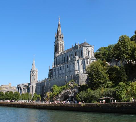 Lourdes © Bedevaarten bisdom Gent foto Marc Vandersmissen