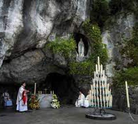 Grot Lourdes 