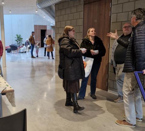 Soep op de stoep: bib Stekene 