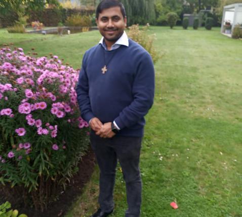 INTERVIEW MET NILESH DODIYAR © ©